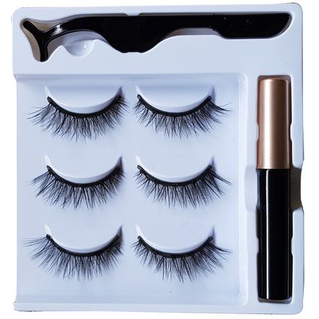 Magnetic Fake or False Eye Lashes With Magnetic Eyeliner
