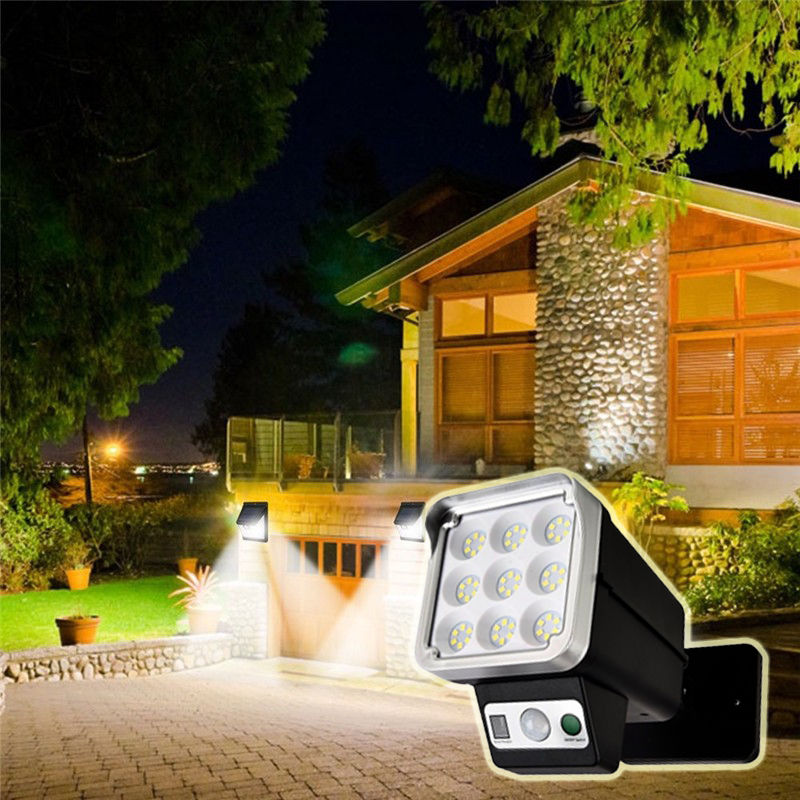 Solar Powered Outdoor Light With Remote